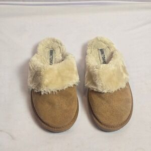 Minnetonka Womens Tan Suede Faux Fur Lined Scuff Slippers Mules 40811 Size 9M